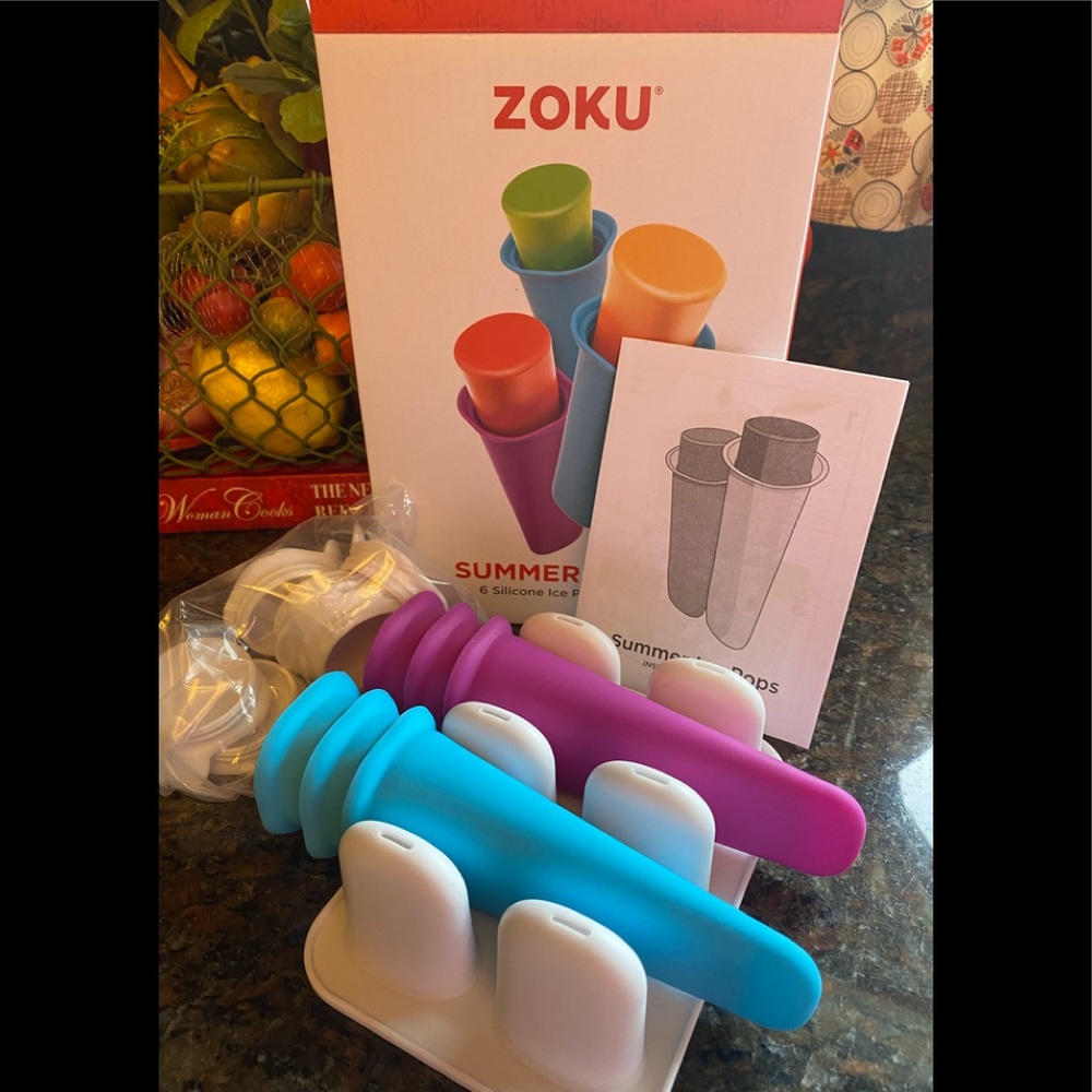 NIB/NWT Zoku Summer pops 6 silicone ice pop molds/lids/base